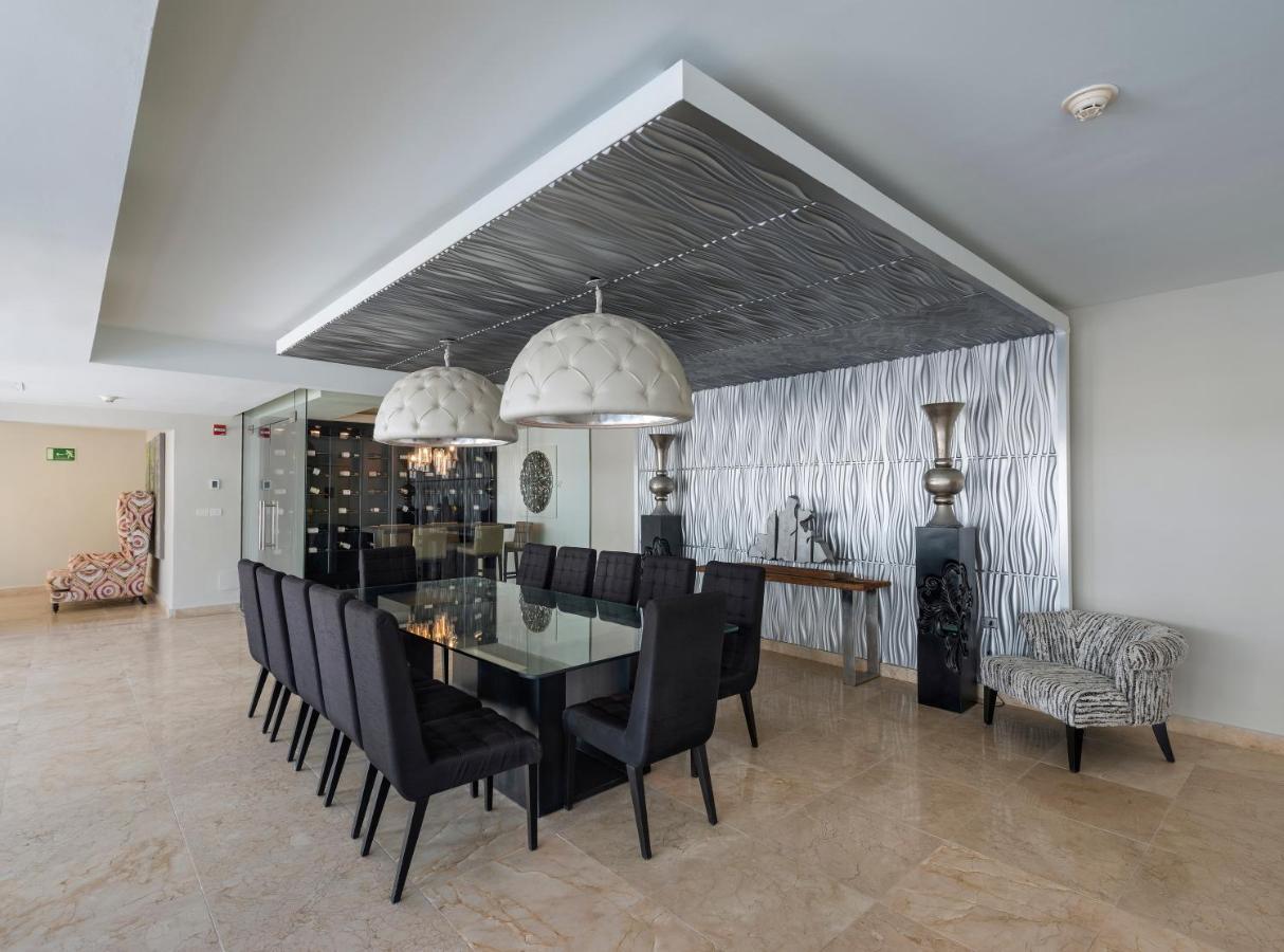 Royalton Chic Punta Cana, An Autograph Collection All-Inclusive Resort & Casino, Adults Only Экстерьер фото