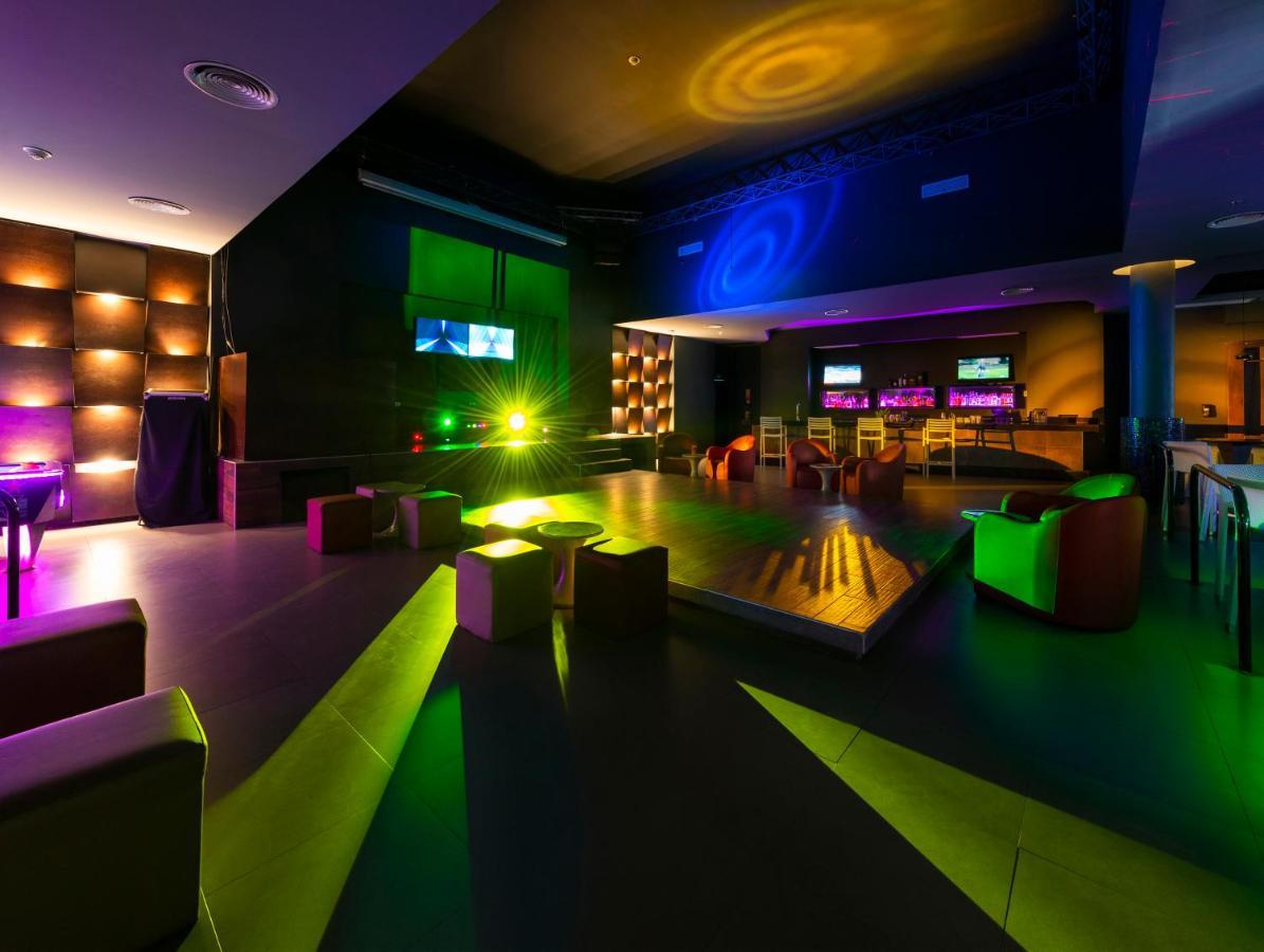 Royalton Chic Punta Cana, An Autograph Collection All-Inclusive Resort & Casino, Adults Only Экстерьер фото